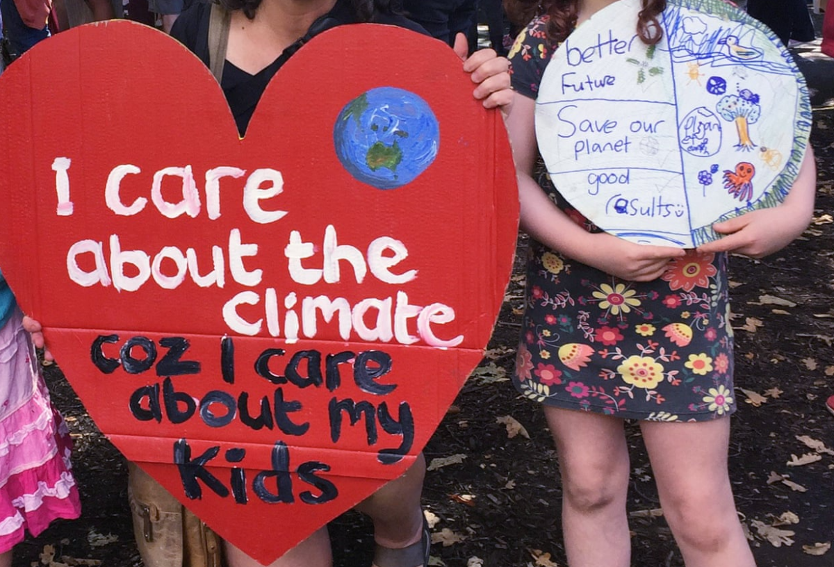 Image of a Heart poster with "I care about the climate coz I care about my kids"