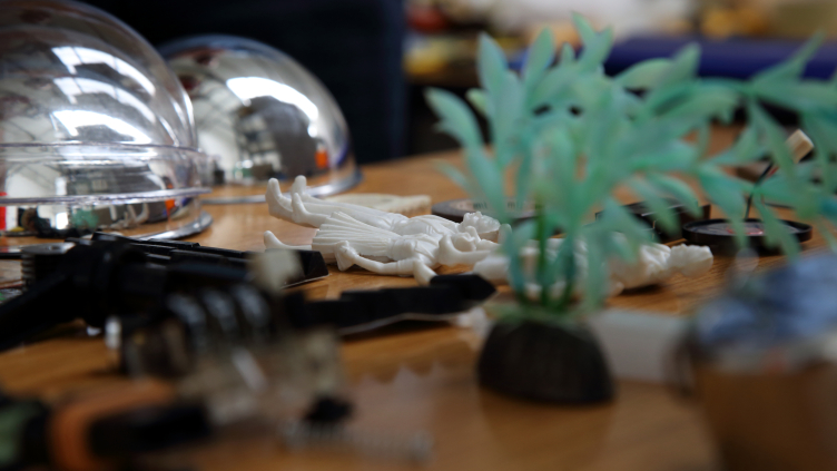 Day #1 Extrapolation Factory workshop as part of Presents of the Future -